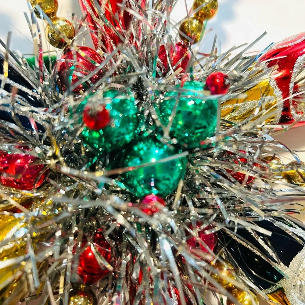 Tree topper Vintage repurposed Colorful Holiday Christmas tree topper - Picture 2 of 7